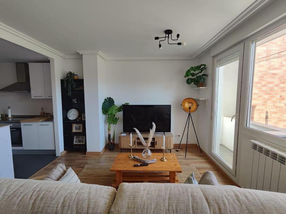 Apartamento Tranquilo En Miengo ภายนอก รูปภาพ